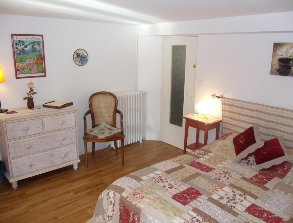 Le Grand Jardin Bed & Breakfast Beaune  Ruang foto