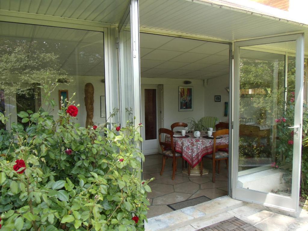 Le Grand Jardin Bed & Breakfast Beaune  Bagian luar foto